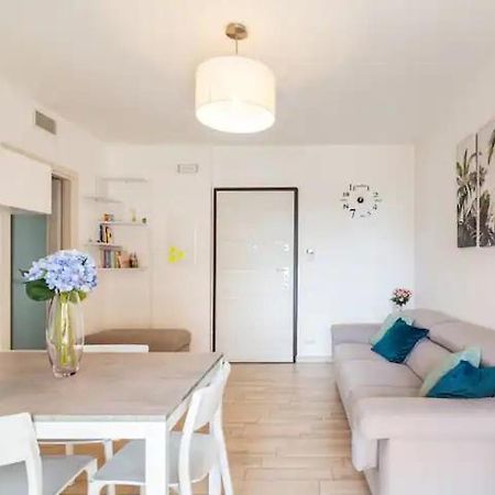 Emme Apartment カリアリ エクステリア 写真