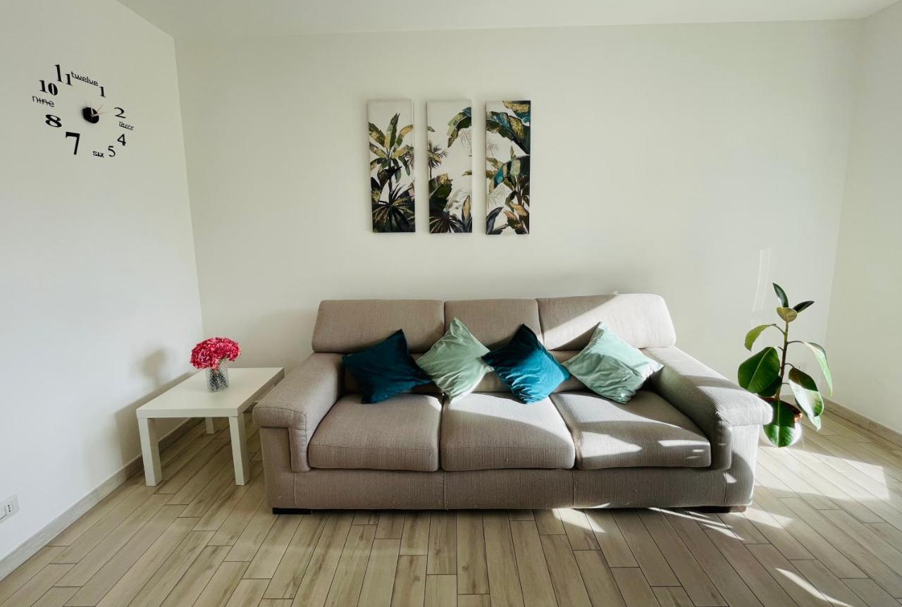 Emme Apartment カリアリ エクステリア 写真