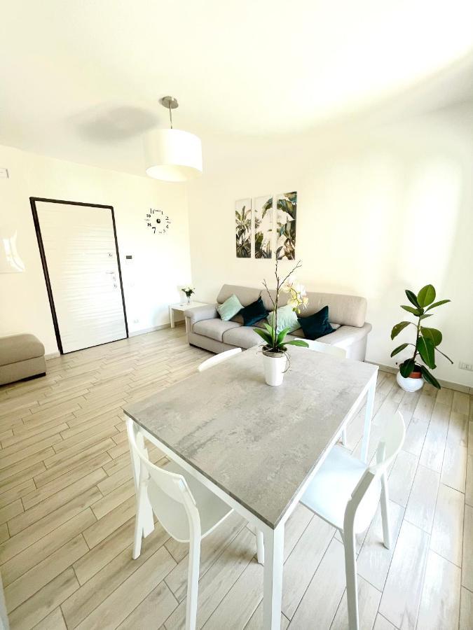 Emme Apartment カリアリ エクステリア 写真